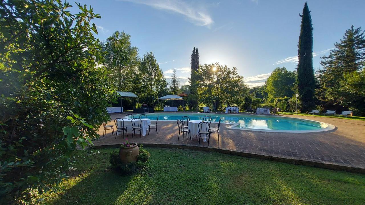 Country Hotel Poggiomanente Umbertide Luaran gambar