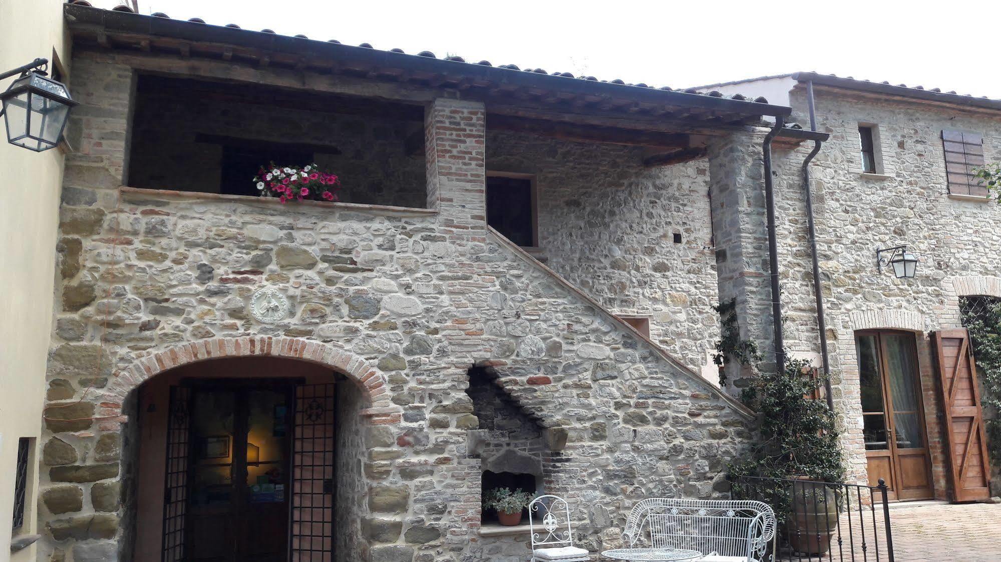 Country Hotel Poggiomanente Umbertide Luaran gambar