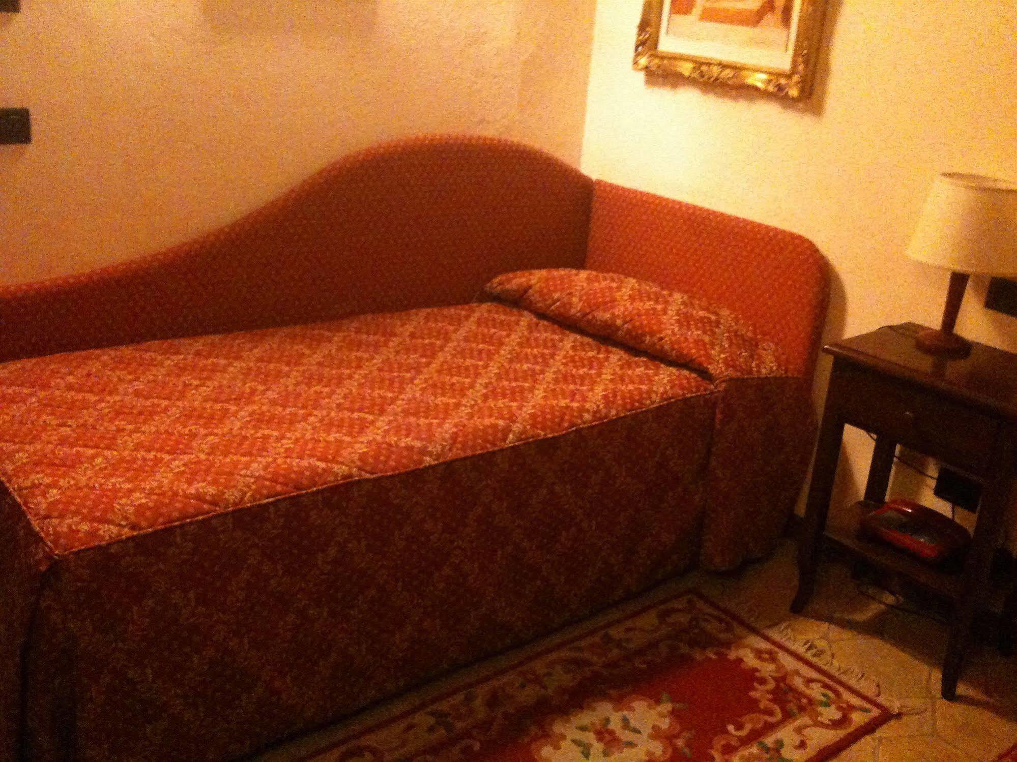 Country Hotel Poggiomanente Umbertide Luaran gambar