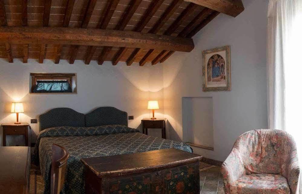 Country Hotel Poggiomanente Umbertide Luaran gambar