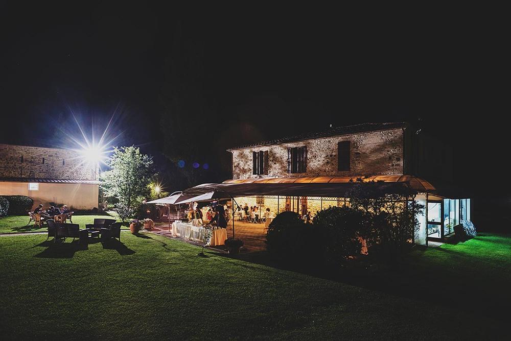 Country Hotel Poggiomanente Umbertide Luaran gambar